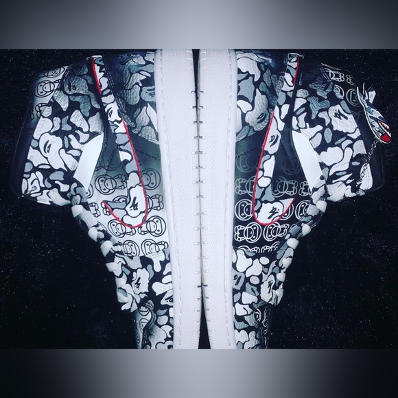 Jordan 1 Custom Bape - Picture 5 of 14